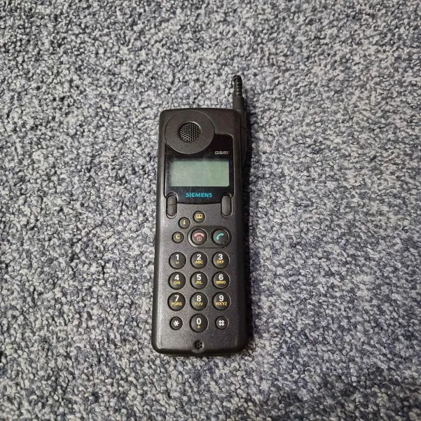 Siemens S6